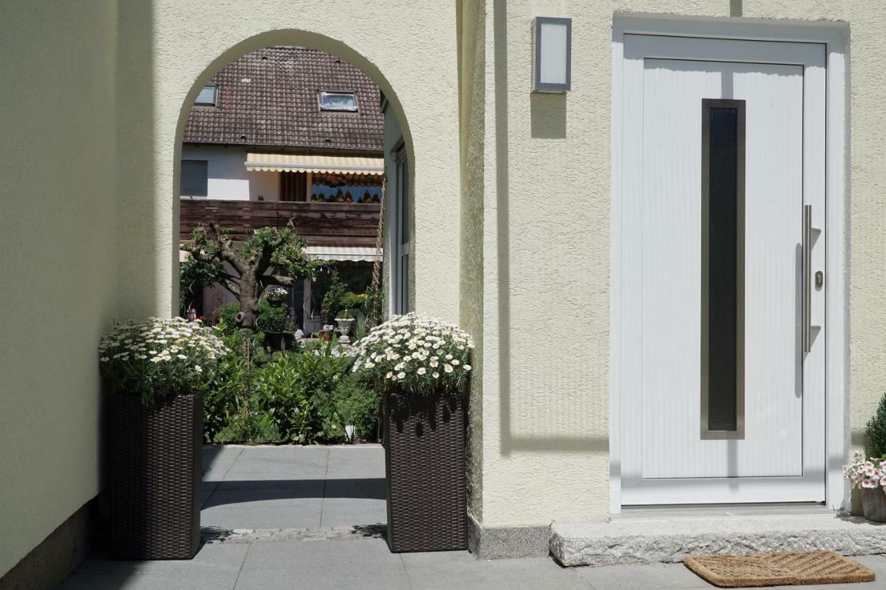 Bungalow Am Stadtrand Núremberg Exterior foto
